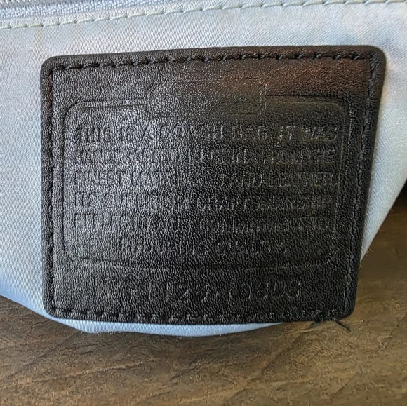 Coach Black Leather Kristen Hobo Bag With Crossbody Strap & Unbranded Charm - Picture 11 of 16